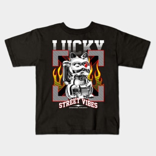 lucky cat street vibes Kids T-Shirt